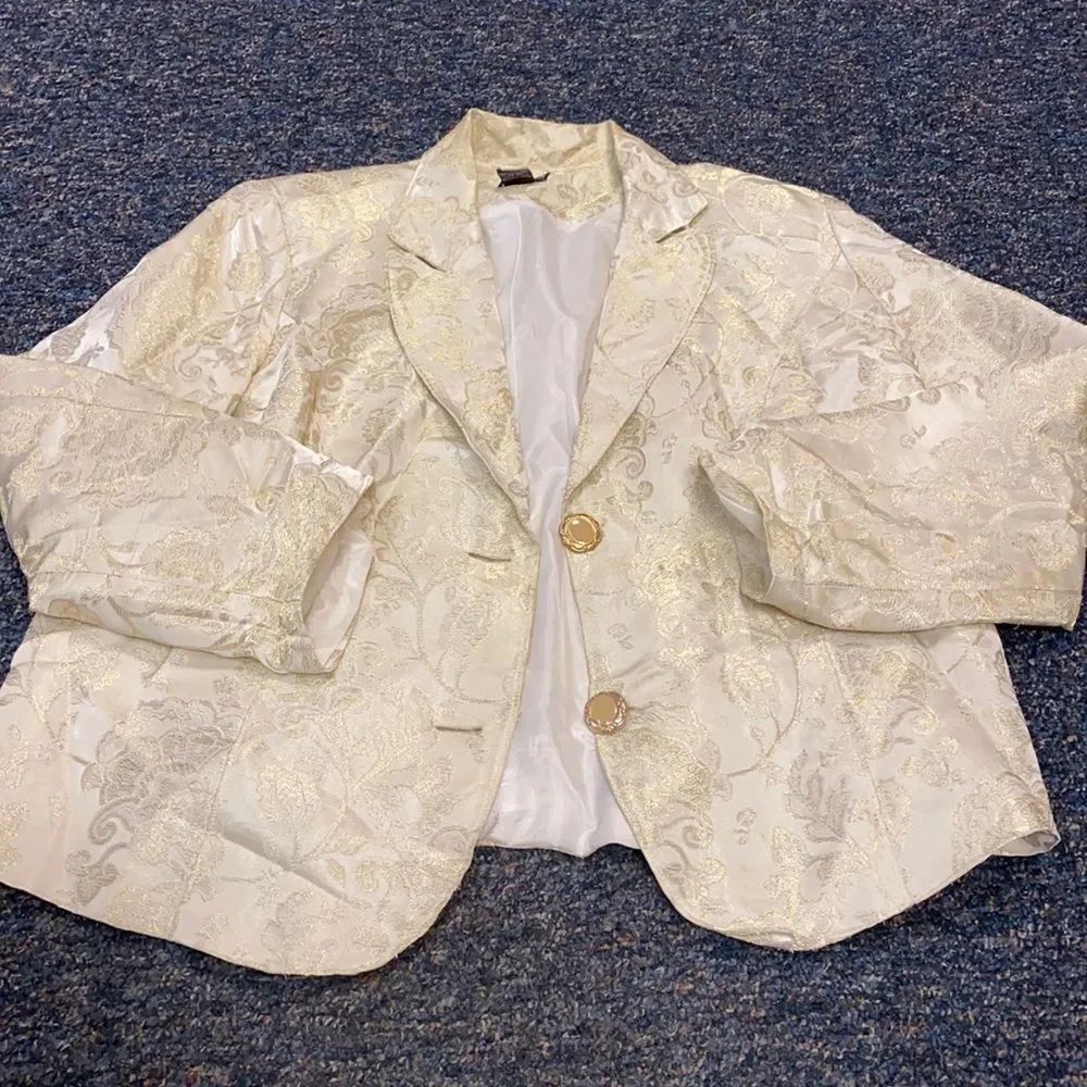 NY Collection gold shimmer blazer sz. 1X
